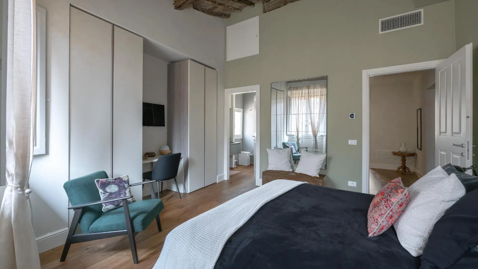 Il Parione Luxury Apartment With View, Firenze